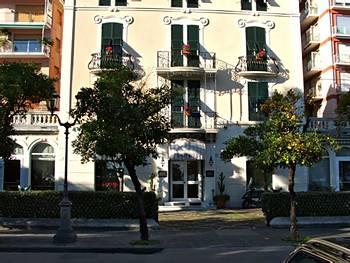 Hotel Astoria Rapallo Via Gramsci 4