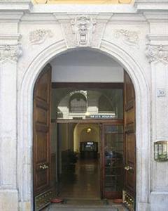 Hotel Garda Via Lombardia 30
