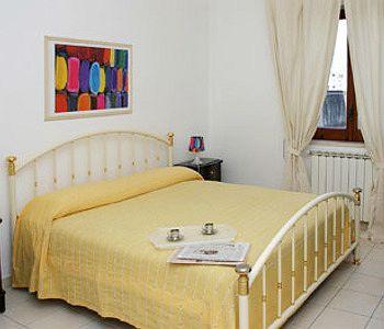 Rossana Residence Sorrento Via Parsano 6