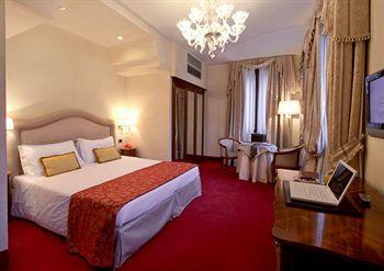 Hotel Al Ponte Dei Sospiri Venice San Marco 381