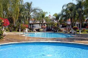 Mision Hotel Colima Boulevard Camino Real 999