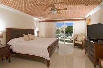 Encanto Aventuras Club All Suites Resort Puerto Aventuras Bahia Xcacel # 7 Mza. 32, Lotes 1,2,3, y 4