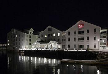 Thon Hotel Kristiansund Fiskergaten 12