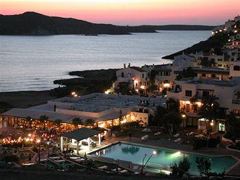 Carema Club Playa Apartments Menorca Urbanizacion Playas De Fornells