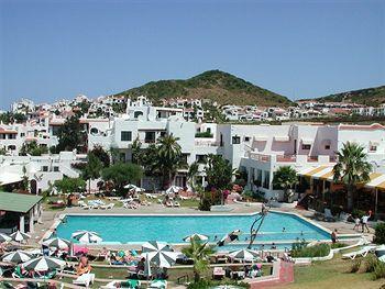 Carema Club Playa Apartments Menorca Urbanizacion Playas De Fornells