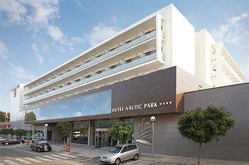 Nautic Park Hotel Castell-Platja d'Aro Urbanizacion Parc d'Aro Carrer E 1