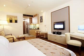 Adelphi Suites Bangkok 6 Sukhumvit Soi 8