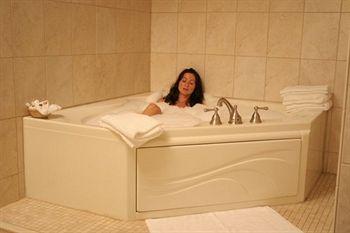 LivINN Hotel Burnsville 13080 Aldrich Ave S