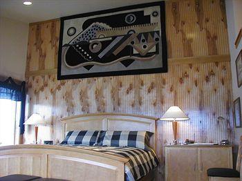 Narrows Inn Restaurant & Marina Hotel Ketchikan 4871 N Tongass Hwy Po Box 8296