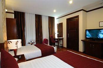 Asian Ruby 3 Hotel Ho Chi Minh City 100 Le Lai Street, Ben Thanh Ward, District 1