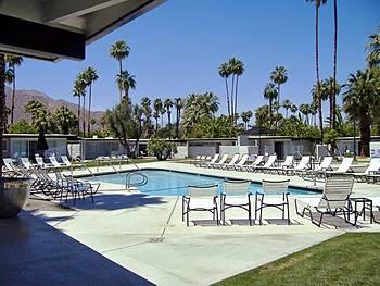 The Horizon Hotel Palm Springs 1050 E. Palm Canyon