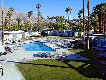 The Horizon Hotel Palm Springs 1050 E. Palm Canyon