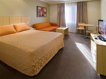 Travelodge Hotel Southbank Melbourne Cnr Southgate Ave & Riverside Quay Southbank