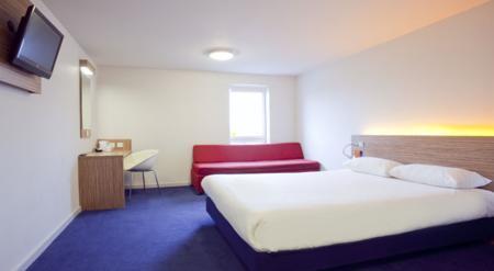 Travelodge Chelmsford Hotel Army & Navy
128-136 Parkway