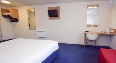 Travelodge Chelmsford Hotel Army & Navy
128-136 Parkway