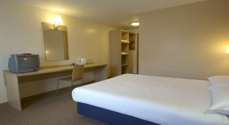 Travelodge Bangor Wales A5 / A55 Junction,
Llys-y-gwynt