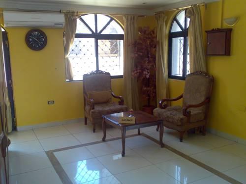 Al Karwan Hotel Apartments 7th Circle, Wakalat Street, Swefieh