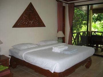 Arayaburi Resort Phi Phi Island 69 Moo 7, Laem Hin Beach