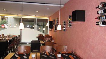 Delfos Hotel Escaldes-Engordany Av. del Fener, 17