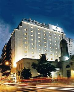Argenta Tower Hotel and Suites Juncal 868