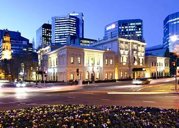 Medina Grand Treasury Hotel Adelaide 2 Flinders Street