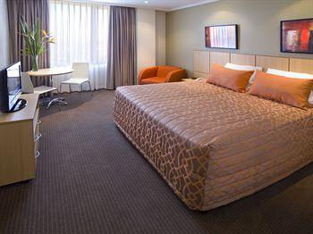 Travelodge Hotel Bankstown Sydney 8 Greenfield Parade Bankstown