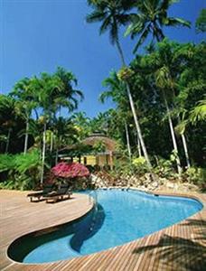 Bedarra Island Resort Via Cairns and Dunk Island