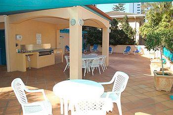 Aruba Surf Resort Gold Coast 20-26 Anne Avenue (cnr Surf Avenue) Broadbeach