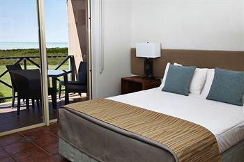 Moonlight Bay Suites Broome 51 Carnarvon Street