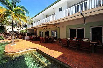 Coral Tree Inn Cairns 166-172 Grafton Street