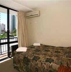 Club Surfers Apartments Gold Coast 2877 Gold Coast Highway Surfers Paradise