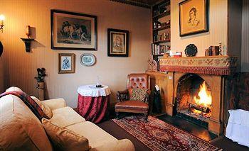 Alice's Cottages & Spa Hideaways Launceston 129 Balfour Street Launceston Tasmania 7250