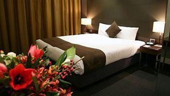 Rendezvous Hotel Melbourne 328 Flinders Street