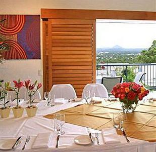 Noosa Blue Resort 16 Noosa Drive