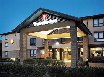 Travelodge Manly Warringah Hotel Sydney 4-10 Victor Road, Brookvale