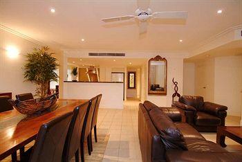 Mandalay Luxury Beachfront Apartments Port Douglas Corner Garrick & Beryl Streets