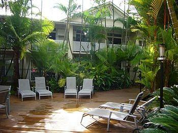 Port Douglas Retreat 31-33 Mowbray Street