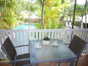 Port Douglas Retreat 31-33 Mowbray Street