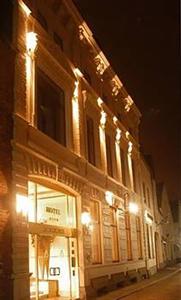 Academie Hotel Bruges Wijngaardstraat 7-9