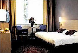 Floris Avenue Hotel Brussels 25-31 Avenue De Stalingrad