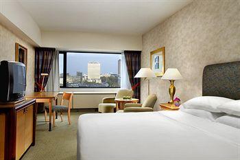 Sheraton Hotel Brussels Place Rogier 3