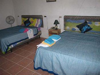 Bachelor Inn Hotel Belize 5931 Bachelor Ave West Landivar Belize City