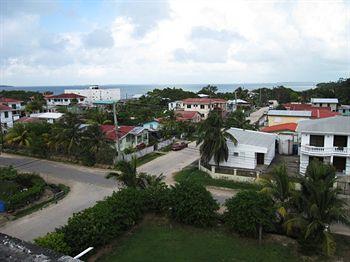 Bachelor Inn Hotel Belize 5931 Bachelor Ave West Landivar Belize City