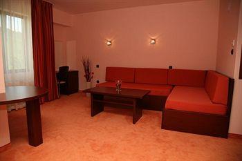 Time Out Hotel Sandanski 23 Polenishki Pat