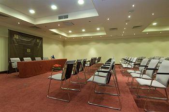 Arena di Serdica Hotel Sofia 2-4 Budapeshta Str.