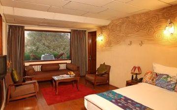 Hotel Alka New Delhi P Block, Connaught Circus