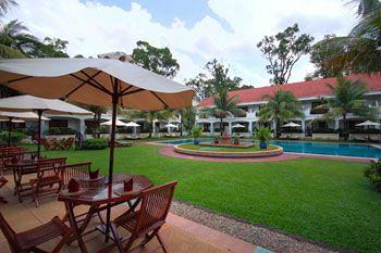 Royal Bay Inn Angkor Resort Siem Reap Oum Khun Str, Module 1, Svay Dangkum,