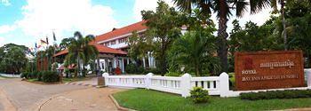 Royal Bay Inn Angkor Resort Siem Reap Oum Khun Str, Module 1, Svay Dangkum,