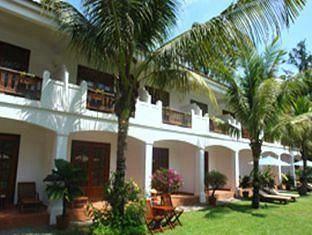 Royal Bay Inn Angkor Resort Siem Reap Oum Khun Str, Module 1, Svay Dangkum,