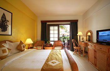 Royal Bay Inn Angkor Resort Siem Reap Oum Khun Str, Module 1, Svay Dangkum,